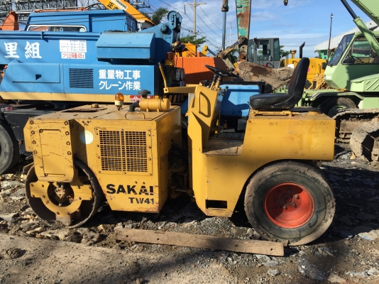 ขายรถบด SAKAI TW41 เก่านอกพร้อมใช้งาน