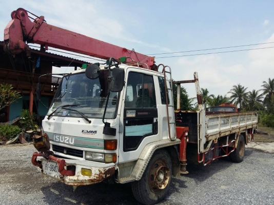 ขายรถ ISUZU Rocky ปี 47  เครื่อง 6HE1 195 แรงม้า ติดเครน UNIC 2.9 ตัน คัสซีFRR32LB