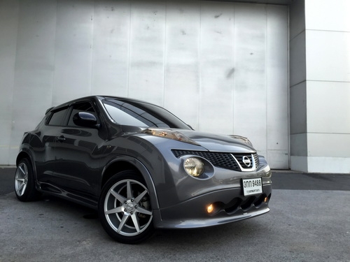 **Nissan Juke ปี14 ท็อปสุด สีเทาดำ แต่งJukeRเต็มลำ เลขไมล์หลักพัน หล่อสุดในตลาด ราคาคุ้มๆ**
