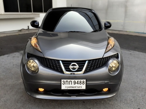 **Nissan Juke ปี14 ท็อปสุด สีเทาดำ แต่งJukeRเต็มลำ เลขไมล์หลักพัน หล่อสุดในตลาด ราคาคุ้มๆ**