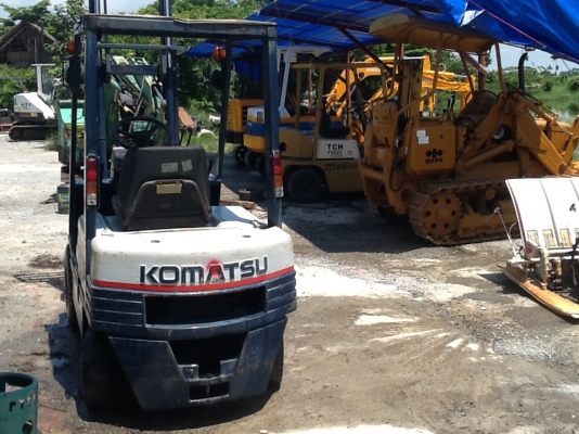 Komatsu fg15-15 สภาพดีมากเพิ่งเข้าจากญี่ปุ่นสวยๆราคาไม่แพงครับ