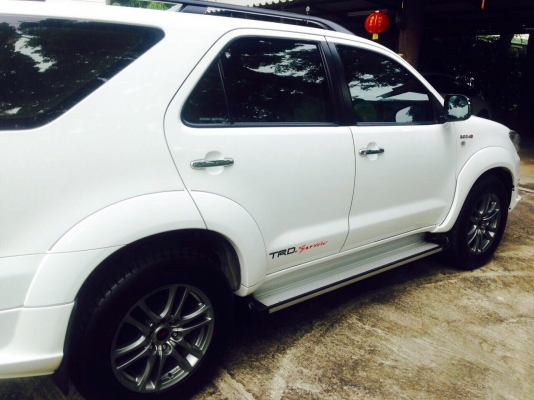 Toyota Fortuner TRD 3.0 4wd ตัว TOP ปี 2010