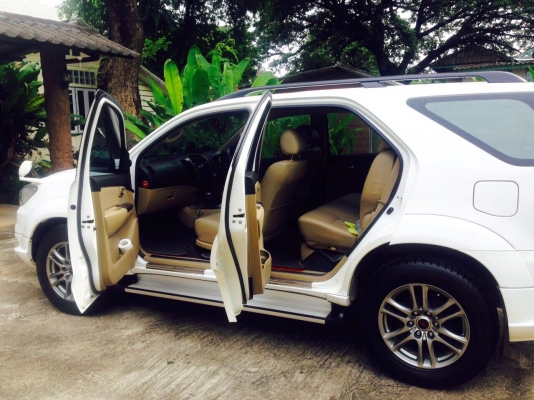 Toyota Fortuner TRD 3.0 4wd ตัว TOP ปี 2010