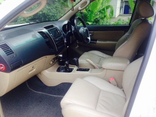 Toyota Fortuner TRD 3.0 4wd ตัว TOP ปี 2010