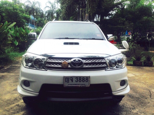 Toyota Fortuner TRD 3.0 4wd ตัว TOP ปี 2010