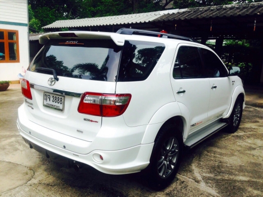 Toyota Fortuner TRD 3.0 4wd ตัว TOP ปี 2010