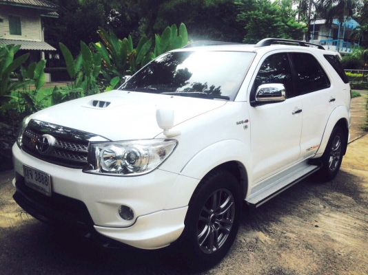 Toyota Fortuner TRD 3.0 4wd ตัว TOP ปี 2010