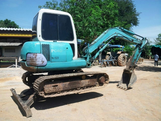 ขายรถแบคโฮ KOMATSU  pc47-7Eมีไลหัวเจาะ พร้อมเก๋งแอร์เย็นรถสวยพร้มใช้ราคา 375,000 090-772-3710 090-772-3708