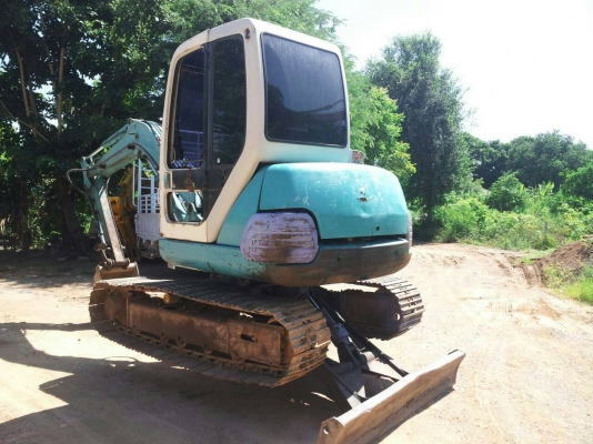 ขายรถแบคโฮ KOMATSU  pc47-7Eมีไลหัวเจาะ พร้อมเก๋งแอร์เย็นรถสวยพร้มใช้ราคา 375,000 090-772-3710 090-772-3708
