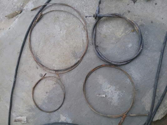 ขายสายเบรค ครัช คันเร่ง ไมล์ 4 เส้น ตู้แตงโม