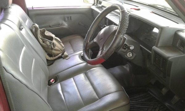 ไซโคลน ตอนเดียวปี 95 คัทซีสวยกริ๊บ รถขับขี่ดีมาก ช่วงล่างแน่น ๆ ไม่มีเลื้อย ไซโคลน ตอนเดียวปี 95 คัทซีสวยกริ๊บ รถขับขี่ดีมาก ช่วงล่างแน่น ๆ ไม่มีเลื้อย