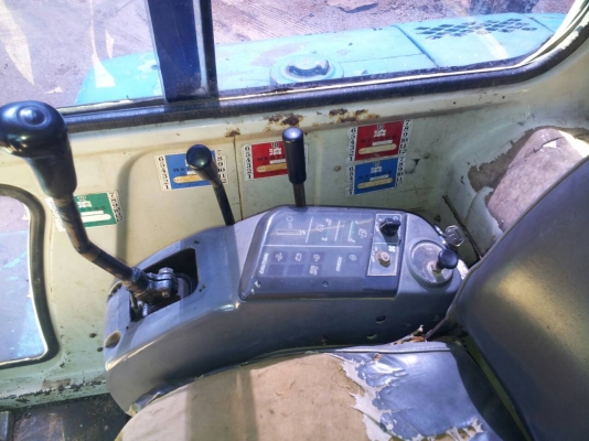 ขายรถแบคโฮ KOMATSU PC40-7E ซีเรียล 26568 ราคา 365000