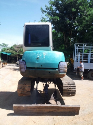 ขายรถแบคโฮ KOMATSU PC40-7E ซีเรียล 26568 ราคา 365000