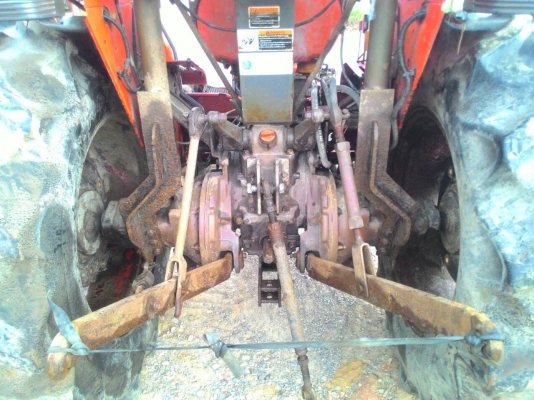 ขายรถไถ KUBOTA L4508 พร้อมดันหน้า  ราคา 200,000 รถอยู่ อ.แกลง จ.ระยอง สนใจสอบถาม 0818618678  id line=0818618678 id line=carbonthai  มีรถขนส่งได้ทั่วประเทศไทย  https://www.facebook.com/Tractors-Rayong-307154532717928/timeline/