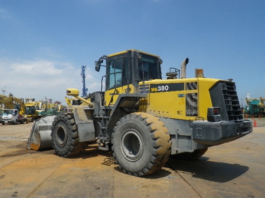 ขายรถตัก KOMATSU WA380-6