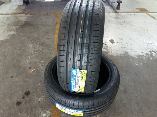 ยาง ACCELERA PHI-R 235/45R18 เส้นละ 3,250 บาท