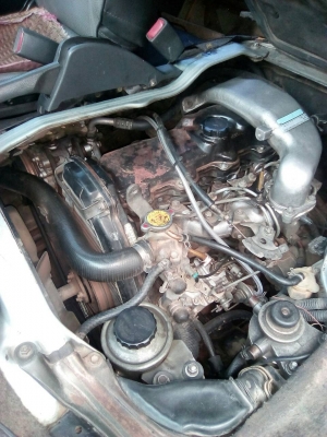 ขายรถตู้สภาพดีพร้อมใช้งานราถูกโทรเลย-089-285-7441-พายุ