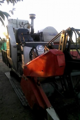 ขายรถเกี่ยวข้าว KUBOTA DC60 ปี54 สภาพพร้อมใช้งาน เอกสารพร้อมโอน สนใจโทร 090-8588220คุณนะ 093-3258446คุณบิว หรือเข้าดูสินค้าอื่นๆได้ที่ www.truck.in.th/498 หรือเพจFacebook ณรงค์ ซื้อขายรถมือสอง (เว็บไซต์ส่วนตัว) หรือFacebook ตลาดรถมือสอง คุณนะ