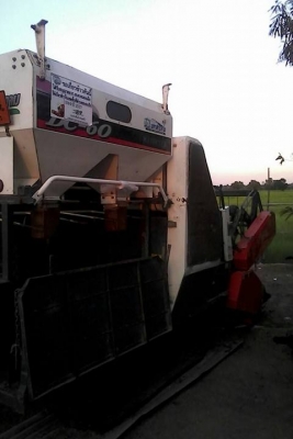 ขายรถเกี่ยวข้าว KUBOTA DC60 ปี54 สภาพพร้อมใช้งาน เอกสารพร้อมโอน สนใจโทร 090-8588220คุณนะ 093-3258446คุณบิว หรือเข้าดูสินค้าอื่นๆได้ที่ www.truck.in.th/498 หรือเพจFacebook ณรงค์ ซื้อขายรถมือสอง (เว็บไซต์ส่วนตัว) หรือFacebook ตลาดรถมือสอง คุณนะ