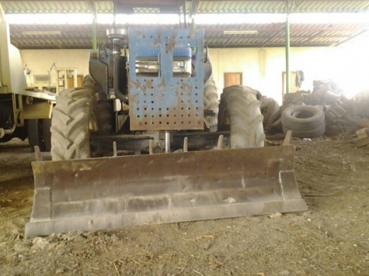 ขายNew Holland TS90