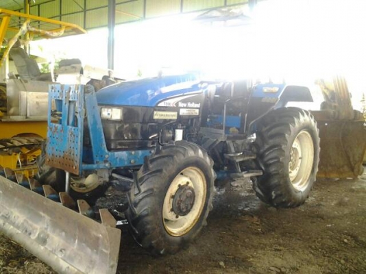 ขายNew Holland TS90