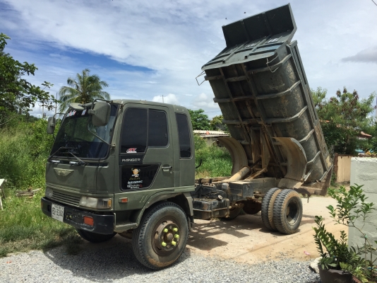 Hino. KR. ทำใหม่ทั้งคัน 6ล้อดั้ม 178แรง ยาง9.00-20 สภาพพร้อมใช้งาน