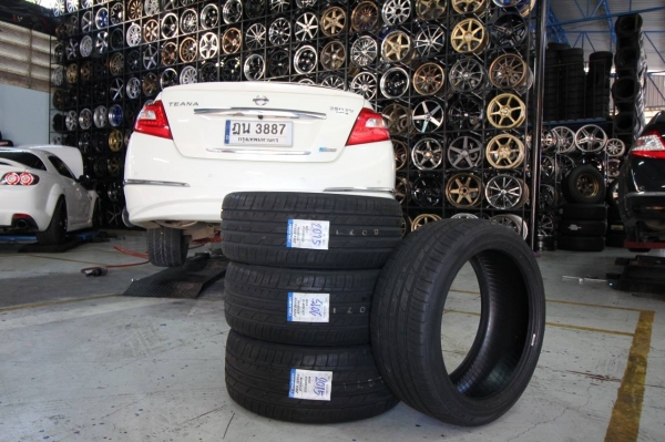 ยาง FALKEN ZE914 ECORUN 235/40R18