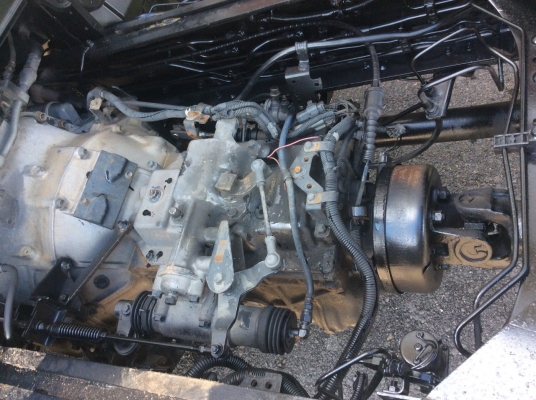 ISUZU DECA เครื้อง 6HE1 โบอินเตอร์ (230แรง)  เฉพาะครัทซี ยาว 8.5 ม.  เครื่องดี ยางดี ขับดี ครัทซีสวย ขาย 650,000 บาท( ศุภากร 081-1903107 ,081-4252943)