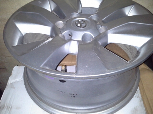 แม็กซ์ป้ายแดงวีโว่ 17"