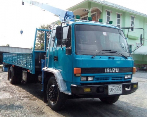 ขายรถ 6ล้อ อิซูซู  ติดเครน ราคา 820,000 บาท