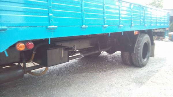 ขายรถ 6ล้อ อิซูซู  ติดเครน ราคา 820,000 บาท