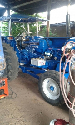 ขายรถไถ6610เสื้อลาย ใบมีหน้า ผานหลังเอกสารใบซื้อขาย พร้อมใช้งานบิ้วใหม่ ลงงานได้เลย