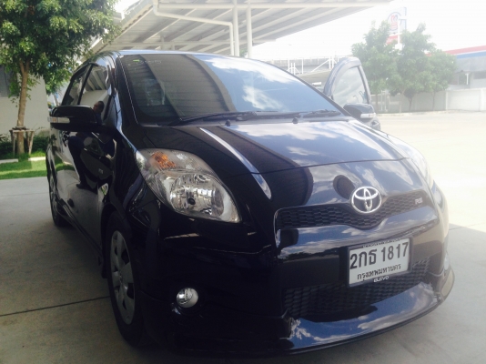 Yaris 1.5 RS  2013 สวยมากครับ
