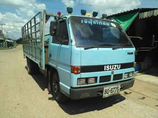 6 ล้อNKR รถห้างแท้เครื่อง4BE1 แอร์เย็น เครื่องดีคัชซีสวย ภาษีเต็ม เอกสารพร้อม