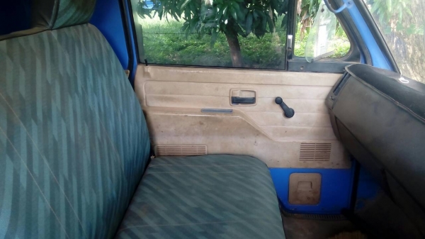 ขายด่วนรถ 6 ล้อดัมพ์ Isuzu 115 แรงม้า สภาพพร้อมใช้งาน รถทีมงานฝากขาย ราคา 550,000 บาท สนใจโทร. 084-6029928