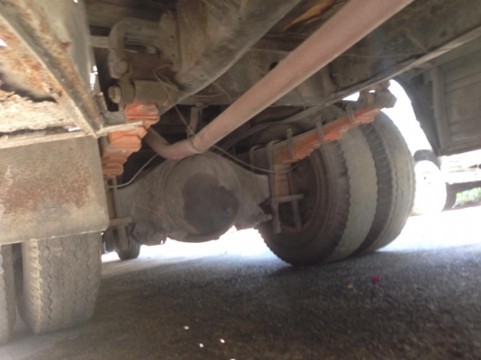 ขายรถบัสโตโยต้า เครื่องอีซูซุ6BD1 39ที่นั่ง ทะเบียนไม่ขาดเอกสารพร้อมโอน รถขับได้เลยครับ ขาย 138000 บาท