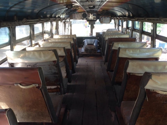 ขายรถบัสโตโยต้า เครื่องอีซูซุ6BD1 39ที่นั่ง ทะเบียนไม่ขาดเอกสารพร้อมโอน รถขับได้เลยครับ ขาย 138000 บาท