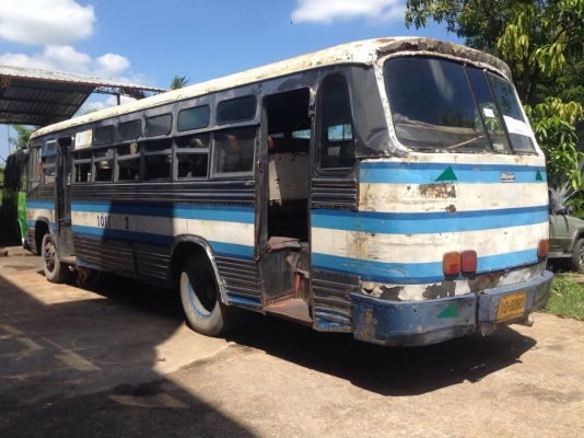 ขายรถบัสโตโยต้า เครื่องอีซูซุ6BD1 39ที่นั่ง ทะเบียนไม่ขาดเอกสารพร้อมโอน รถขับได้เลยครับ ขาย 138000 บาท