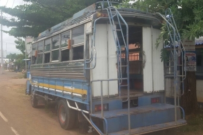 6ล้อรถโดยสาร2แถว ISUZU NPR115ปี37สภาพพร้อมใช้