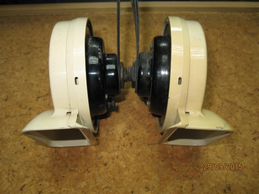 (ลดราคา) แตรหอยโข่ง MITSUBA ALPHA สีขาว ของ Japan แท้ ๆ