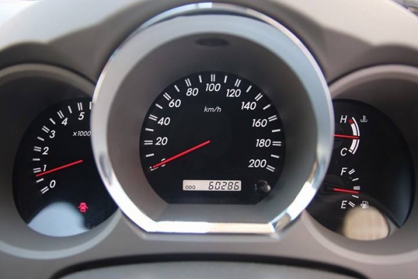 ขายด่วน TOYOTA FORTUNER 2.7V ปี2009 สีทอง เกียร์AUTO