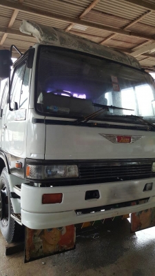 รถฮีโน่ 10 ล้อ ท้ายลาด FM3H  195 แรงม้า. ปี 39    สนใจติดต่อ   081 - 6079515