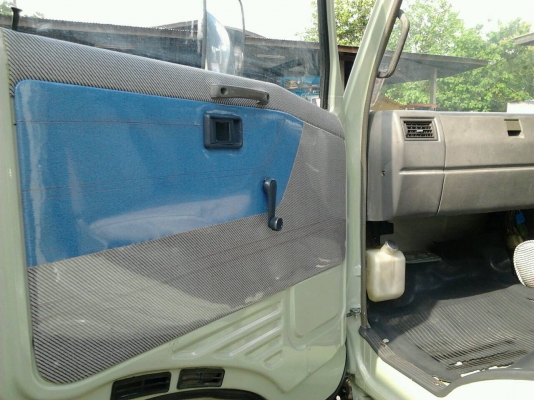 ขาย 6 ล้อ FC 120 แรง ตู้แห้ง