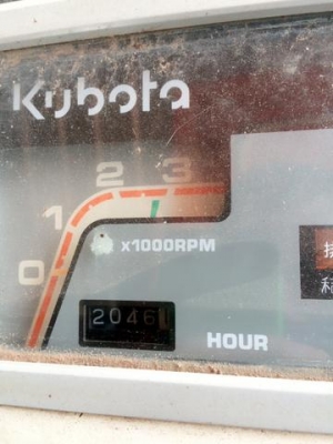 ขายรถเกี่ยวข้าว คูโบต้า รุ่น DC 60 ปี 2552 ขายรถเกี่ยวข้าว คูโบต้า รุ่น DC 60 ปี 2552