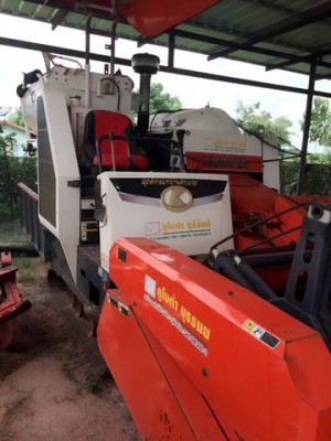 ขายรถเกี่ยวข้าว คูโบต้า รุ่น DC 60  ปี 2552