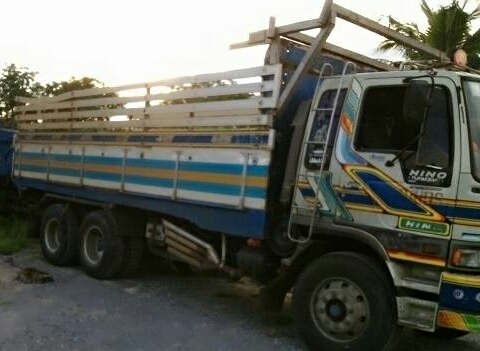 สิบล้อดั้ม ฮีโน่ FM3M-P11-320ปี45 แม่ลูกดั้ม 2เพา สภาพดีสวยบางเดิม พร้อมใช้งาน ทะเบียนพร้อมโอน ราคา 1,150,000บ ราคาเบาๆน่าใช้ ครับท่าน