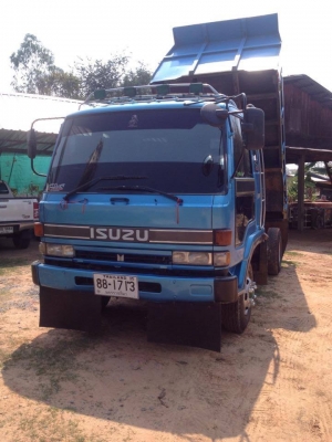 ขาย6ล้อดัมพ์อีซูซุร็อคกี้ท็อป195 พ. เพาเวอร์ เบรคทิ๊ฟฟี่แอร์ ดัมพ์5คิว แชชซีสวยเครื่องดี