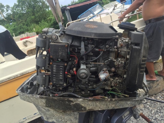 เรือตกปลา 22 ฟุตเครื่องยามาฮ่า 90 แรง