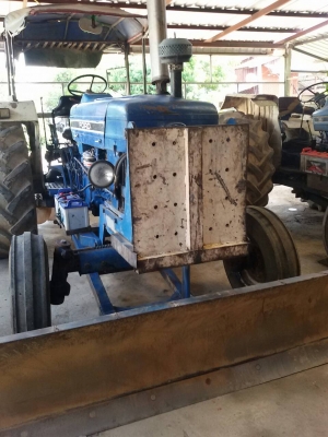 ขาย ฟอร์ด 6610 ราคาถูก