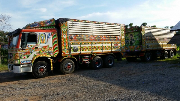 ขายสิบล้อแม่ลูก SINOTRUK แม่ลูกคอกเกษตร ติดก๊าซCNG เครื่อง345แรง สภาพสวยพร้อมใช้งาน แม่ลูกต่ออู่โชดชัย เอกสารเล่มทะเบียนพร้อมโอน